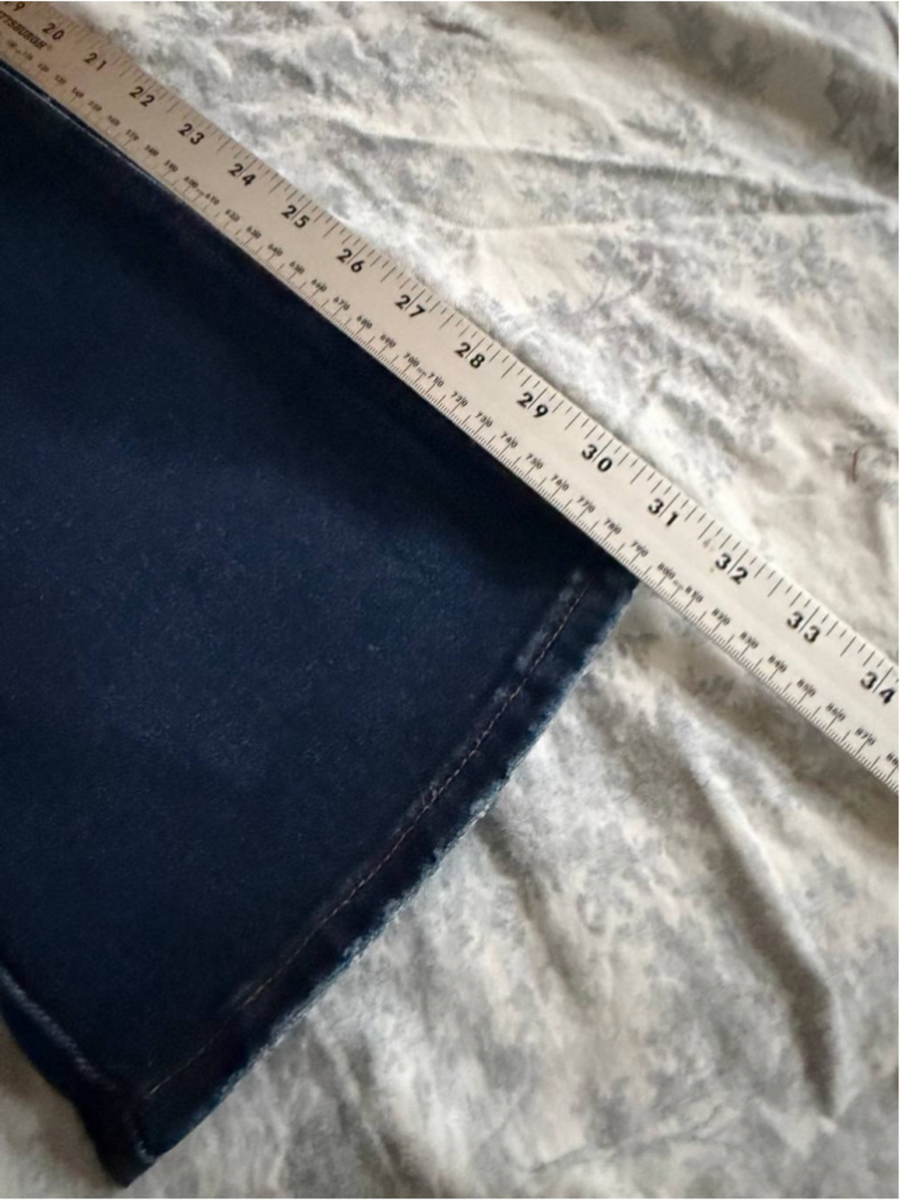 Flamingals Mid Rise Straight Leg Jeans for Women S - Picture 2 of 4